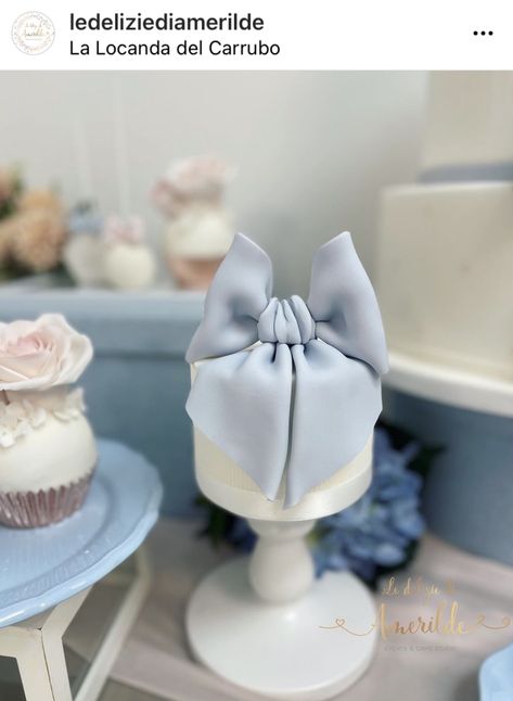 Lady Cake, Bow Cake, White Birthday Cakes, Mermaid Birthday Cakes, Bridal Shower Inspo, Bow Cakes, Baby Shower Cakes For Boys, Cake Inspo, Blue Cakes