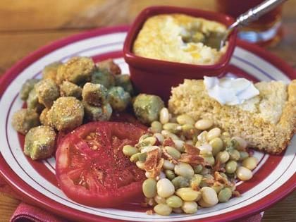 Butterbeans and Bacon Vegetable Plate Dinner, Bean Side Dish Recipes, Cornbread Dishes, Bean Side Dish, Veggie Plate, Southern Cooking Recipes, Potluck Side Dishes, Skillet Cornbread, Vegetable Plate