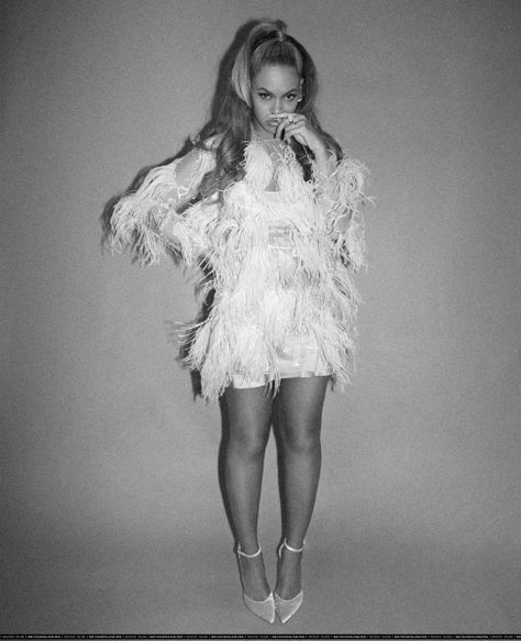 Tidal X: 1017 After Party - Beyoncé Online Photo Gallery Beyonce Photoshoot, Beyonce 2013, Queen Bee Beyonce, Beyonce Outfits, 21st Birthday Photoshoot, Beyonce Knowles Carter, Beyonce Style, Glam Photoshoot, Beyoncé Giselle Knowles-carter