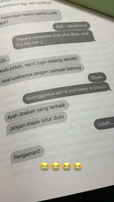 Foto Novel Aesthetic, Wallpaper Musik, Quotes Novel, Conversation Quotes, Novel Wattpad, Dekorasi Halloween, Chat Receh, Favorite Book Quotes, Jokes Pics