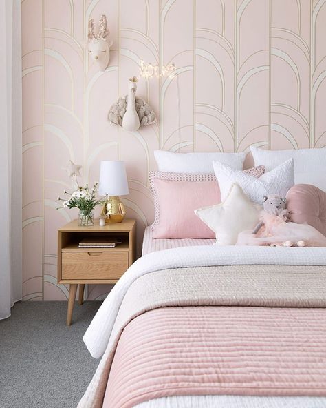 Wallpapers For Room, Pink And Blue Bedroom Ideas, Pink And Blue Bedroom, Bedroom Ideas Kids, Beautiful Room Designs, Blue Bedroom Ideas, Girl Bed, Girls Room Wallpaper, Pink Bedroom For Girls