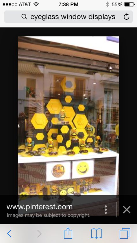 Honey Store, Eyewear Display, Bee Shop, Honey Packaging, Honey Shop, Store Window Displays, Honey Design, Window Display Design, Yellow Colour Scheme