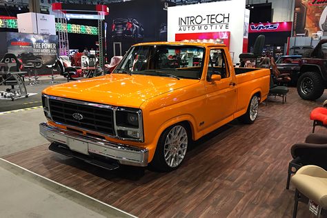 86 F150, Bullnose Ford, Ford F150 Custom, Truck Girl, Dropped Trucks, Cool Fire Pits, Old Ford Trucks, F150 Truck, Ford F Series