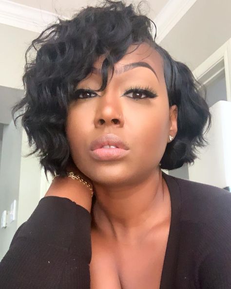 Wavy Bob Wig Black Women, Short Curly Quick Weave Hairstyles, Bob Sew In, Short Lace Front, Bob Human Hair Wigs, Short Lace Front Wigs, Curly Weave, Funky Hair, Short Bobs