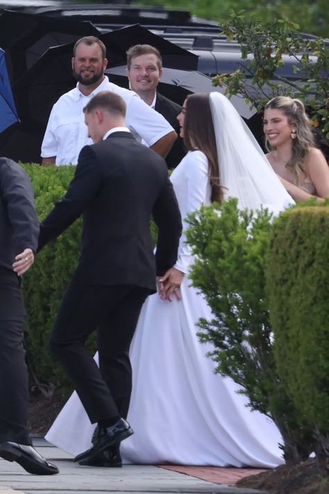 Olivia Culpo and Christian McCaffrey Are Married Hold Your Peace, Nfl Player, Christian Mccaffrey, Olivia Culpo, Tie The Knot, Oprah Winfrey, Celebrity Entertainment, Tie The Knots, Rhode Island