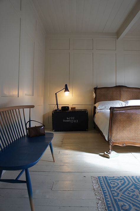 Chris Dyson Architects Wood Panelled Bedroom, Paneled Walls Bedroom, Panelled Walls Bedroom, Panelled Walls, Moody Lighting, Antique Bed, Blue Bench, Georgian Townhouse, Serene Bedroom