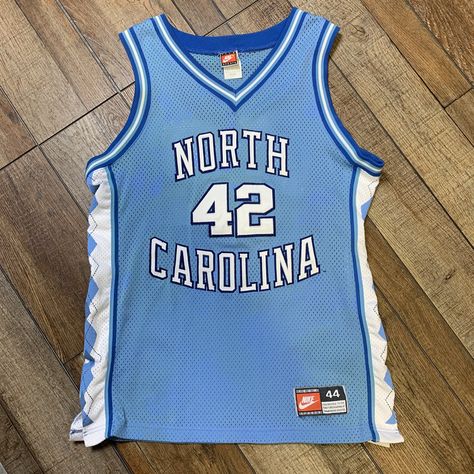 Jerry Stackhouse #42 University of North Carolina Tar Heels  Vintage NIKE NCAA :: College Basketball Jersey  100% Authentic  Men's Size 44 / Large  Fully Stitched  Retro 🔥 Throwback  90s College Basketball  Perfect Condition Jerry Stackhouse, College Basketball Jersey, Unc Basketball, Heels Vintage, Nba Jerseys, Unc Tarheels, University Of South Carolina, North Carolina Tar Heels, University Of North Carolina