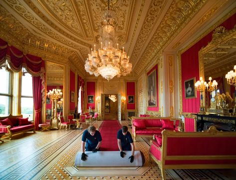 Inside the Queen’s majestic second home Windsor Castle, including ornate gold furnishings, embroidered carpets and lots of family pics – The Sun Windsor Castle Interior, Buckingham Palace Interior, Inside Windsor Castle, English Country Houses, Royal Collection Trust, Palace Interior, Castles Interior, Royal Residence, Duke Of York