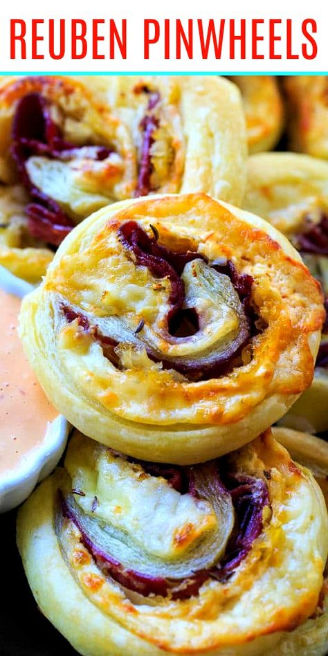 Reuben Pinwheels- an easy appetizer made with puff pastry. Reuben Pinwheels, Fun Party Food, Spicy Southern Kitchen, Christmas Appetizers Easy, Halloween Food Appetizers, Fall Appetizers, Thousand Island, Thousand Island Dressing, Southern Kitchen