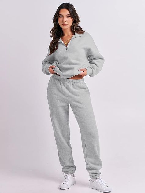 Sweat Set Aritzia, Aritzia Sweat Set, Aritzia Sweatsuit, Aritzia Outfit, Sweat Set, Oversized Long Sleeve, Half Zip Sweatshirt, Birthday Wishlist, Comfy Fashion