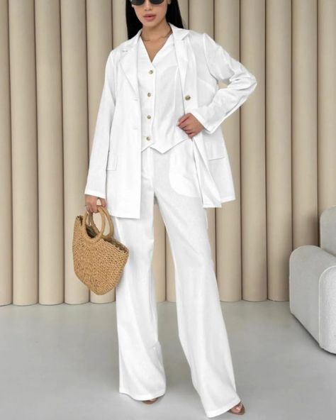 https://www.etsy.com/listing/1722956759/white-linen-suit-for-women-3-piece-set Linen Pantsuit, White Linen Suit, Crop Vest, Summer Suit, Suit For Women, Classic Trousers, Grey Vest, Cropped Vest, Jacket Vest