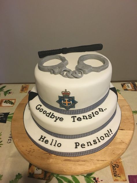 Police retirement cake More Police Retirement Cake, Police Cupcakes, Retirement Party Cakes, Navy Retirement, Police Cakes, Police Retirement Gifts, Police Retirement Party, Doctor Cake, Police Retirement