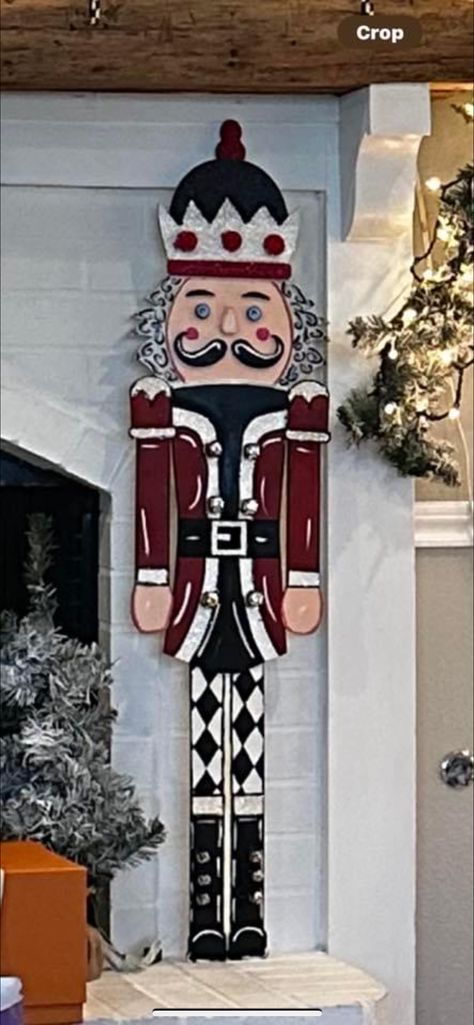 Hobby Lobby Nutcracker Painted, Hobby Lobby Nutcracker, Nutcracker Door Hanger, Nut Crackers, Nutcracker Christmas Decorations, 2024 Ideas, Door Decorating, Wood Art Projects, Tin Man