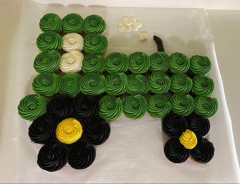 Farm Animal Pull Apart Cupcake Cake, Tractor Cupcake Pull Apart, Cupcake Truck Cake, 4 Pull Apart Cupcakes, Farm Pull Apart Cupcakes, Tractor 1st Birthday Cake, Tractor Themed First Birthday, Tractor Pull Apart Cupcakes, Tractor Cupcakes For Boys