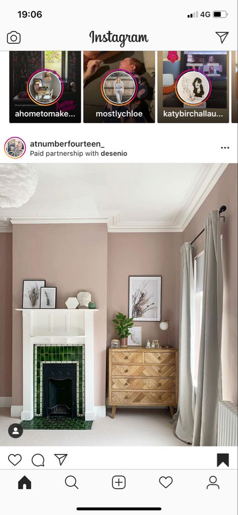 Light Peach Blossom Little Greene, Kitchen Earthy, Calm Bedroom, Bedroom Colours, Calming Bedroom, Cosy Living, Inspiring Interiors, Cosy Living Room, Peach Blossom