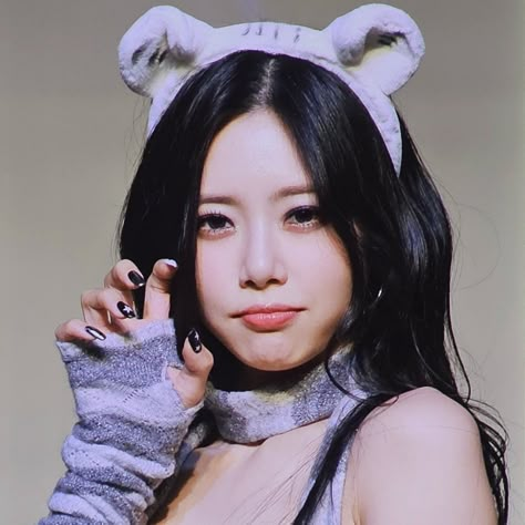 Jiu Minx Era, Dream Catcher Jiu, Jiu Dreamcatcher Icon, Jiu Icon, Dreamcatcher Icons, Lee Si Yeon, Dreamcatcher Kpop, Baby Gorillas, Jiu Dreamcatcher