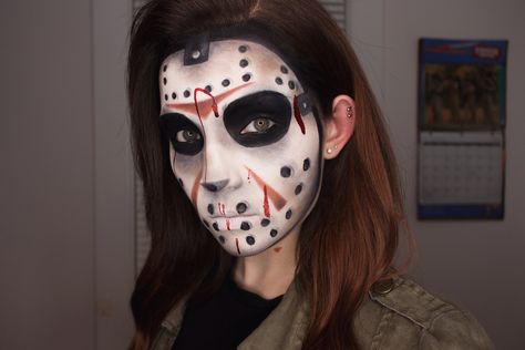 Friday The 13 Makeup, Michael Myers Makeup Female, Jason Face Paint, Jason Mask Makeup, Friday 13th Makeup, Friday The 13th Makeup Looks, Jason Makeup Halloween, Jason Voorhees Makeup, Female Jason Voorhees