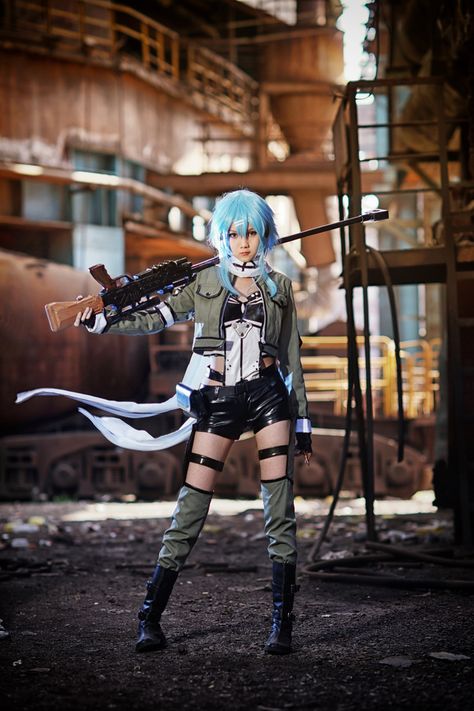 Sword Art Online Sinon Cosplay Gun 2 Sinon Cosplay, Sao Cosplay, Belle Cosplay, Epic Cosplay, Cool Cosplay, Cosplay Tutorial, Awesome Cosplay, Amazing Cosplay, Cute Cosplay