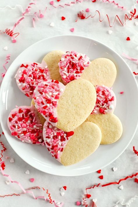 V Day Cookies Recipe, Sugar Cookies For Valentines Day, Valentine’s Day Biscuits, Valentines Biscuits For Kids, Valentines Cookies Gluten Free, Cookie For Valentines Day, Valentine Cookie Ideas Simple, Easy Valentines Cookies Decorated, Sugar Cookie Valentines Day