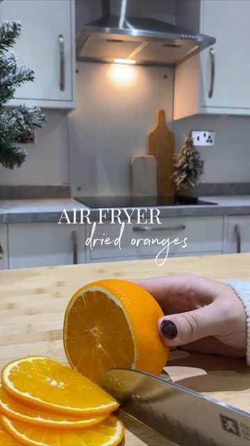 Dried Orange Garland Air Fryer, Dried Orange Slices Air Fryer, Festive Bakes, Festive Garland, Ice Cooler, Dried Orange Slices, Dried Oranges, Festive Drinks, Orange Slices