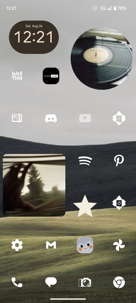 google pixel Google Pixel 7 Pro Aesthetic, Google Pixel Homescreen Layout, Google Pixel Homescreen, Google Pixel Aesthetic, Rockstar Aesthetic, Google Pixel Phone, Homescreen Layout, Phone Organization, Google Pixel