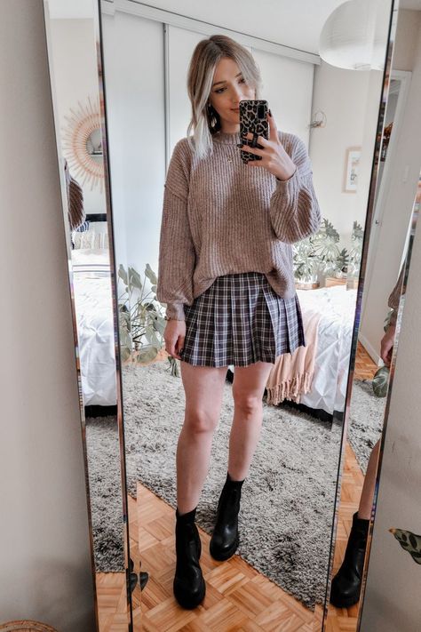 Click through to shop! Trendy Fall outfit - pleated plaid mini skirt, oversized sweater, chunky black chelsea lug boots | preppy edgy style, fall outfits 2021, fall fashion trends, pleated skirt outfit, 90s fashion, 90s outfits #falloutfits2021 Plaid Skirt Oversized Sweater, Plaid Pleated Skirt Outfit Winter, Pleated Skirt With Tights Outfit, Plaid Pleated Mini Skirt Outfit, Plade Skirt Outfit Fall, Sweater Over Skirt Outfit, Fall Plaid Skirt Outfit, Mini Skirt Oversized Sweater, Mini Skirt Sweater Outfit