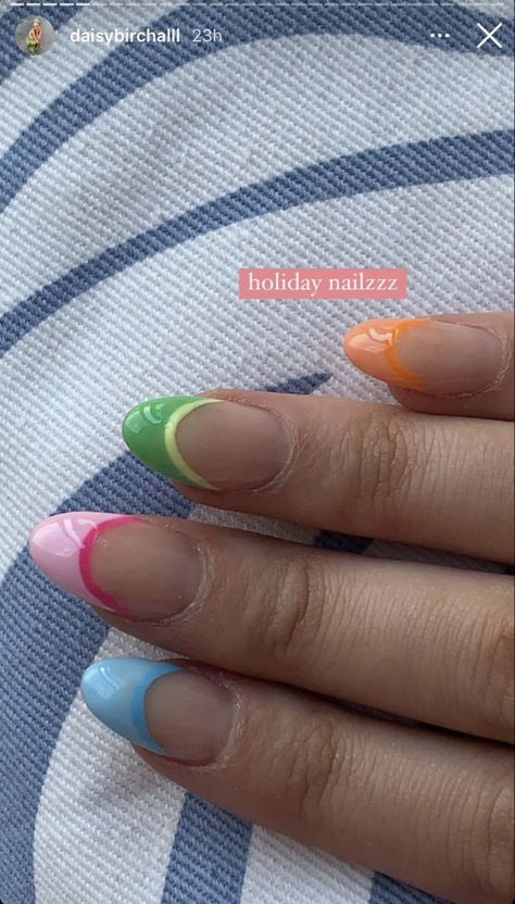 Nails Orange And Blue, Orange Tip Nails, Extra Nails, Shrek Funny, Orange Acrylic Nails, Almond Nails French, Nails Orange, Almond Acrylic, Summer Gel Nails