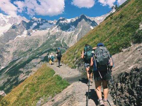 15 Practical Tips To Conquer The Tour Du Mont Blanc Hike - Travels With Elle French Alps Summer, Mont Blanc Hike, French Alps Ski, Nepal Mount Everest, Rock Climbing Gear, Hiking Training, Mountain Huts, Hiking Photography, Hiking Essentials