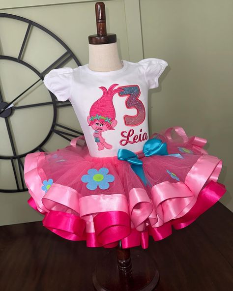 Leia is turning 3! Trolls birthday. #trolls #princesspoppy #trolls Birthday Princess Poppy, Birthday Outfit, Turning, Turn Ons, Birthday, Quick Saves