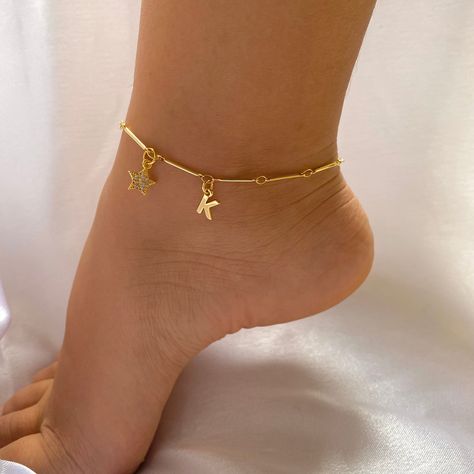 Personalized anklet, gold anklets for women, crystal anklet, gold filled anklet, gold ankle bracelet, beach anklet, dainty anklet by freesiajewelryshop on Etsy Baby Anklets Gold, Layered Jewelry Outfit, Anklets Gold, Initial Anklet, Silver Anklets Designs, Dainty Anklet, Hypoallergenic Necklace, Anklet Gold, Anklets For Women