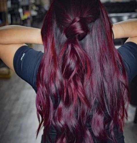 Burgundy Red Hair Color, Red Burgundy Hair Color, Raspberry Hair, Hairstyle Man, Pelo Color Vino, Burgundy Red Hair, Oc Hair, Dark Hair Dye, Red Balayage Hair