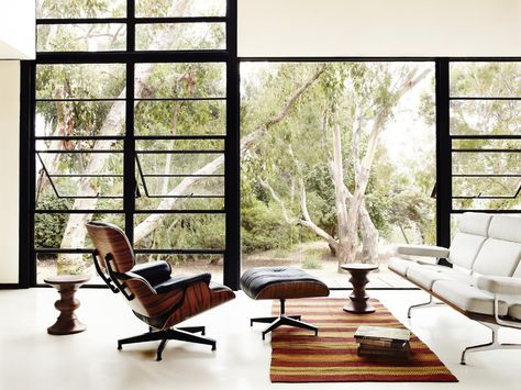 Eames Walnut Stool, Zen Interior Design, Walnut Stools, Zen Interiors, Midcentury House, Thonet Chair, Eames Office, Pinterest Photography, Iconic Chairs