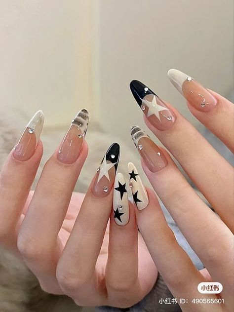 Color Block Nails, Band Nails, Korean Nail Art, Top Nails, Romantic Nails, Korean Nails, Simple Acrylic Nails, Trim Nails, Beach Nails