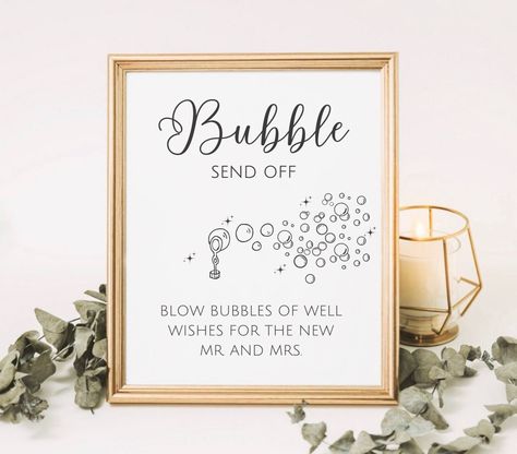 Bubbles For The Mr And Mrs, Sign For Bubbles At Wedding, Blow Bubbles Wedding Sign, Party Favor Signs Wedding, Wedding Favors Bubbles, Wedding Reception Fun, Signing Table Wedding, Modern Baby Shower, Favors Sign