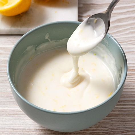 Lemon Glaze Lemon Glaze Icing Easy, Lemon Glaze For Pound Cake, Lemon Glaze Icing, Confectioners Sugar Glaze, Lemon Glaze Recipe, Pound Cake Glaze, Soft Ginger Cookies, Easiest Dessert, Powdered Sugar Glaze