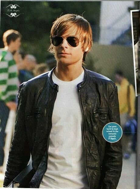 Zac Efron 17 Again, Zac Efron Wallpaper, Zac Efron High School, Zac Efron Movies, Funny Wigs, Zac Efron And Vanessa, Justin Bieber Photoshoot, Musical Wallpaper, 17 Again