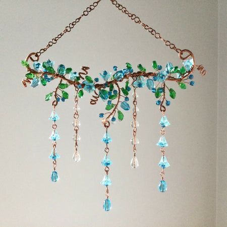 Metal Windchimes Diy, Hanging Crystals Diy, Windchimes Diy, Suncatchers Diy, Crystal Suncatchers Diy, Copper Wire Crafts, Suncatcher Diy, Glass Bead Crafts, Copper Wire Art