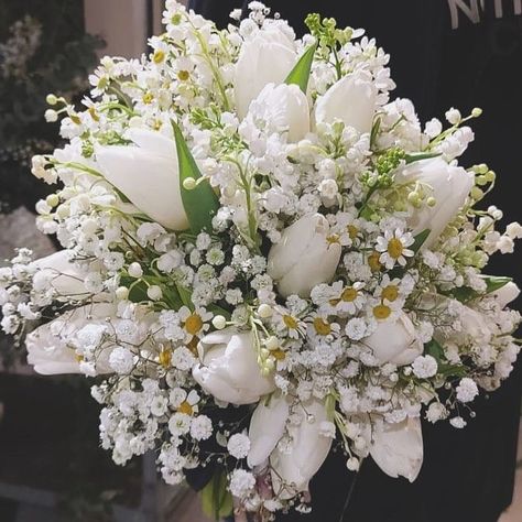 Tulips And Dahlias, Lily Of The Valley And Daisy Bouquet, Lilies Of The Valley Bouquet, Bridal Bouquet Lily Of The Valley, Wedding Lily Of The Valley, Wedding With Tulips, Fairytale Wedding Bouquet, January Bouquet, Tulips Wedding Bouquet