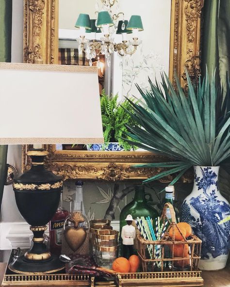 Vintage-home-collected-decor on Instagram: “Cheers to the weekend! Have a great one. #bar #barcart #diningroom #palmfronds #wildwoodlamp #lamp #lamplove #barstyle #barcartstyling…” Bar Tray Styling, Vintage Bar Cart Styling, Bathroom Design Boho, Bedroom Design Rustic, Bathroom Design Vintage, Bar Styling Ideas, Boho Kitchen Design, Liquor Ideas, Vintage Bathroom Design