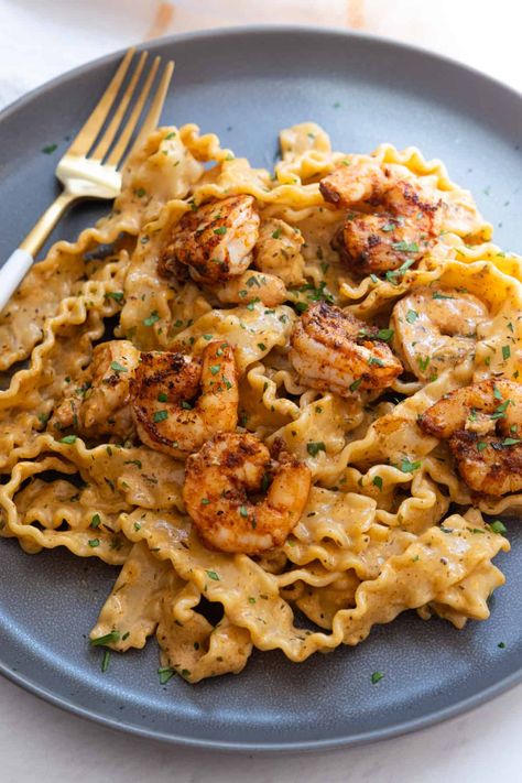 Cajun Shrimp Scampi - always from scratch Cajun Shrimp Scampi, Italian Fish Recipes, Italian Seafood Stew, Shrimp Scampi Pasta, Comfort Pasta, Italian Seafood Recipes, Cajun Shrimp Pasta, Homemade Cajun Seasoning, Creamy Pasta Recipes