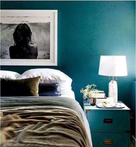 The One Room Challenge: An Amazing Boost for an Office/Guest Room Makeover — J'adore le Décor Turquoise Bedroom Ideas, Turquoise Bedroom, Guest Bedroom Remodel, Small Bedroom Remodel, Guest Bedroom Design, Teal Bedroom, Victorian Bedroom, Dark Bedroom, Antique Turquoise