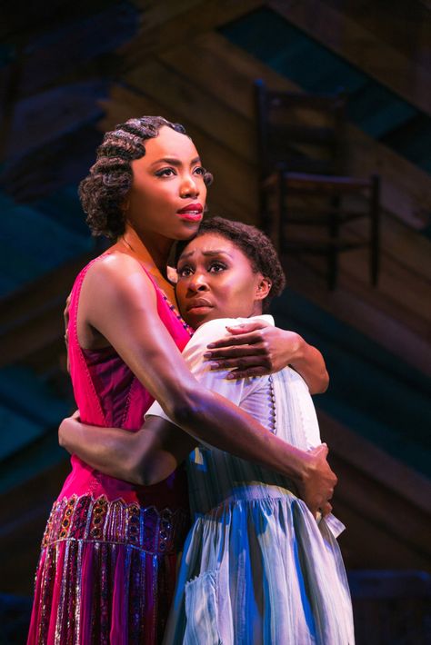 Heather Headley (as Shug Avery) embraces The Color Purple star Cynthia Erivo. Shug Avery, Broadway Heathers, Broadway Photography, Heather Chandler Broadway, Musical Theatre Aesthetic Pink, The Color Purple Musical, Purple Movie Theater, Hollywood Theater, Cynthia Erivo