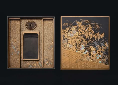 Writing box (suzuribako) with maki-e decoration of autumn flowers over a fence Japanese Lacquerware, Vintage Fountain, Autumn Flowers, Eastern Art, Art Japonais, Japan Art, Medieval Art, Japanese Prints, Japanese Design