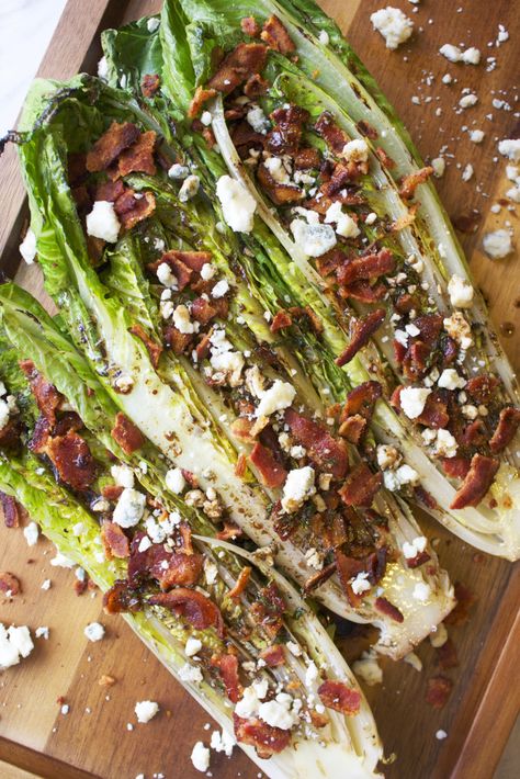 Grilled Romaine Salad, Cookout Menu, Grilling Recipes Sides, Grilled Salad, Grilled Romaine, Romaine Salad, Simple Vinaigrette, Grilled Steak Recipes, Summer Grilling Recipes