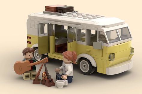 Lego Volkswagen, Lego Diy Projects, Lego Camper, Lego Van, Lego Winter Village, Lego Winter, Lego Kits, Yellow Vans, Lego Truck