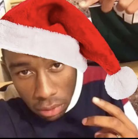 Tyler Christmas Pfp, Kanye Christmas Pfp, Christmas Pfp Tyler The Creator, Three Person Profile Pics, Rappers With Christmas Hats, Tyler The Creator Christmas Pfp, Christmas Tyler The Creator, Rappers Christmas, Tyler The Creator Christmas