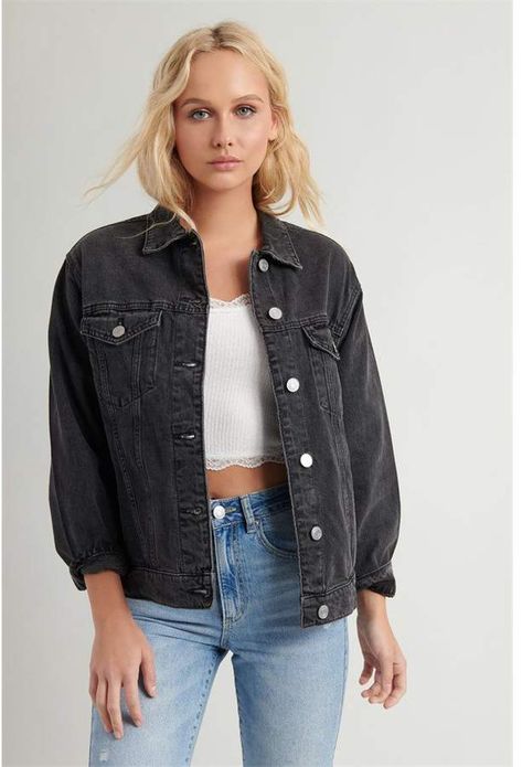 Garage Boyfriend Denim Jacket - *Affiliate Link Black Jean Jacket Outfit, Short Jacket Outfit, Trucker Jacket Outfit, Black Denim Jacket Outfit, Fall Jackets Outfit, Boyfriend Denim Jacket, Dark Denim Jacket, Jacket Outfit Women, Demin Jacket