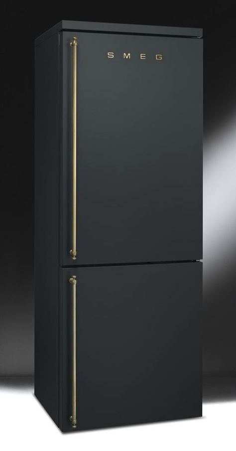 Matte Black, night stand, marble, color of the year, color, trends, black, jeweled interiors, interior design, appliances, flatware, faucets, kitchen, bathroom, bedroom, spray paint, flat, smeg Black Fridge, Black Fridges, Black Refrigerator, Desain Pantry, Black Kitchens, Küchen Design, Interior Design Trends, 인테리어 디자인, Living Room Interior