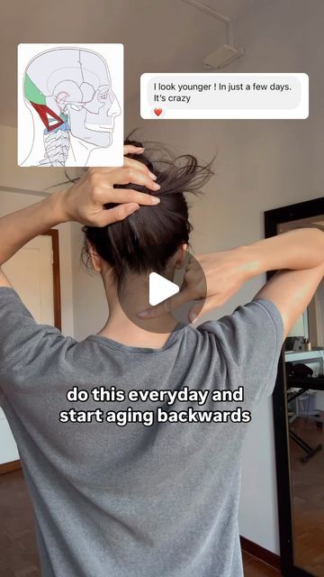 Vale & Juli | Glow-up & Wellness on Instagram: "HERE’S THE SCIENCE BEHIND IT ⬇️

👉🏼 Did you know that the tension in your neck, more specifically in your suboccipital muscles, can change the appearance of your face?

👩🏽‍🏫 Before someone comes to me saying I share “misleading information”, let’s analyze the scientific evidence behind this statement

✨ and in particular the fascinating connection between our eye movements and neck muscles!

If you move your eyes in different directions, you can clearly notice a sensation in the suboccipital muscles, a group of muscles located at the base of the skull, that will respond by contracting and changing in tone 👀

👉🏼This is because our bodies are interconnected through musculofascial chains that run from our feet throughout our entire body, How To Relax Neck Muscles, Suboccipital Muscles, Neck Tension, Chin Exercises, Neck Muscles, Face Yoga Exercises, Aging Backwards, Body Fat Loss, Natural Health Care