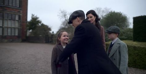 Peaky Blinders Family Charles Shelby, Ruby Shelby, Lizzie Shelby, Shelby Family, Natasha O'keeffe, Jack Burton, Not Aesthetic, Tommy Shelby, Thomas Shelby